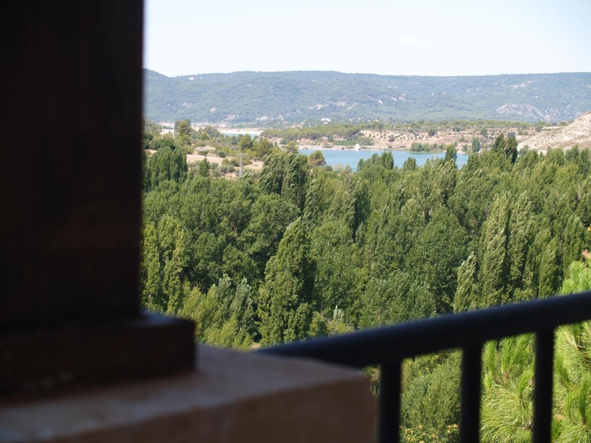 فندق El Balcon De La Vega Pareja المظهر الخارجي الصورة